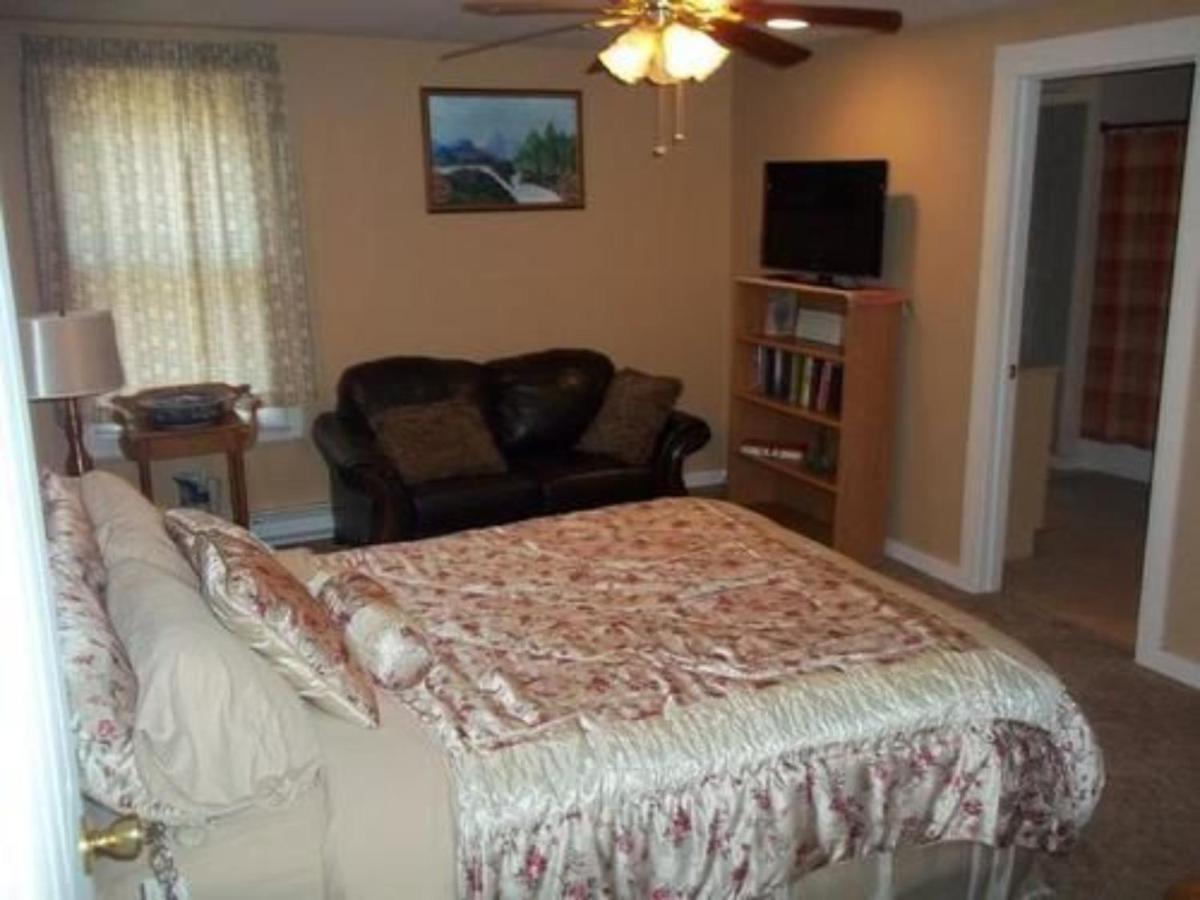 Tin Brook Bed & Breakfast Walden エクステリア 写真